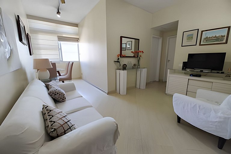 Mtr404 |2 quartos no Leblon a 2 minutos da praia