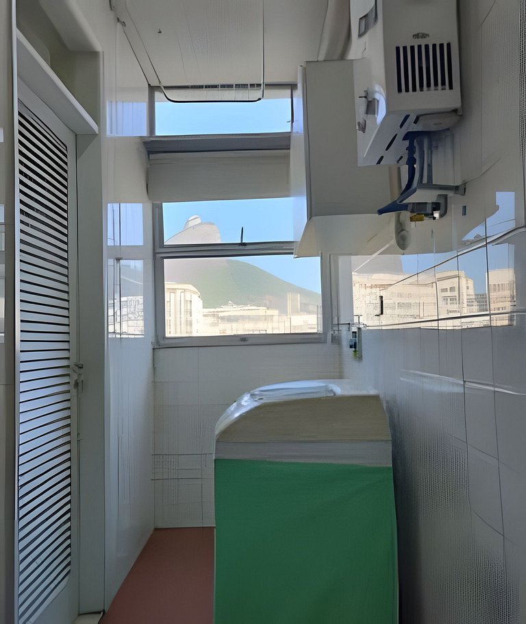 Mtr404 |2 quartos no Leblon a 2 minutos da praia