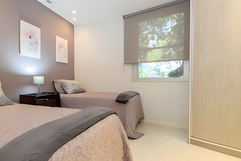 Fer204| 2 bedrooms in the famous Dias Ferreira str