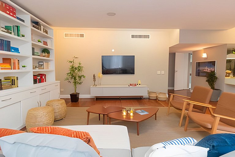 Mar201| Amplio apartamento en Leblon