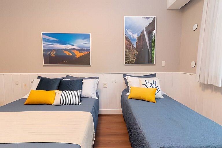 Mar201| Large apartment in Leblon