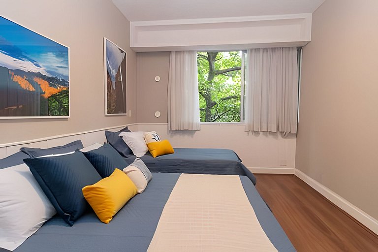 MAR201| Apartamento amplo no Leblon