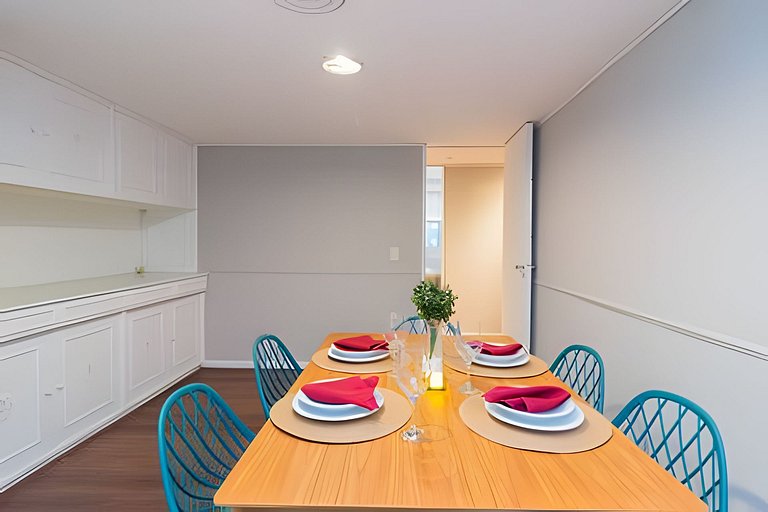 MAR201| Apartamento amplo no Leblon