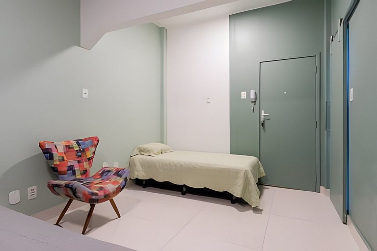 Hum209 | Studio no Leblon a 5 min da praia