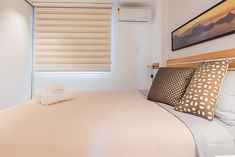 Serrao 405|Renovated flat in Lagoa for 2 people