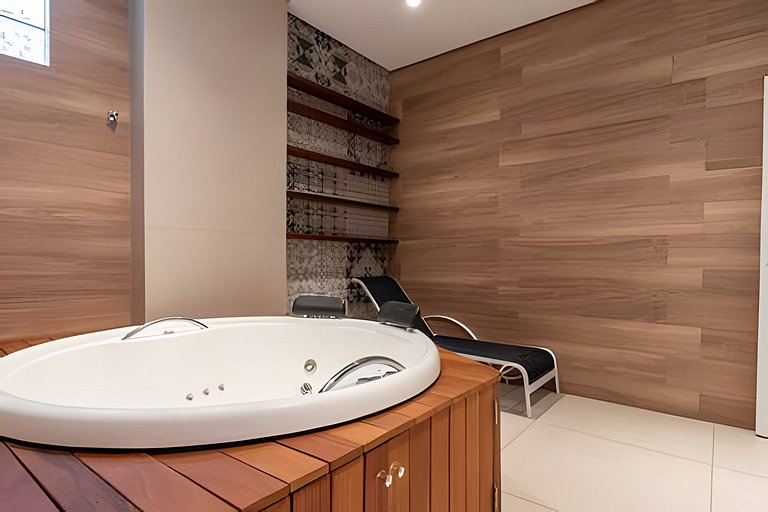 Serrao 405|Renovated flat in Lagoa for 2 people