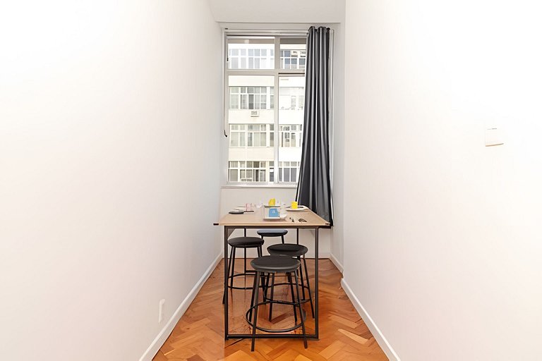 Belfort 802| Apto a 600m da praia de Copacabana