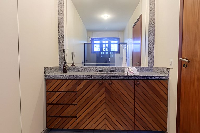 CasaBarra55| Casa com 5 quartos, piscina e sauna