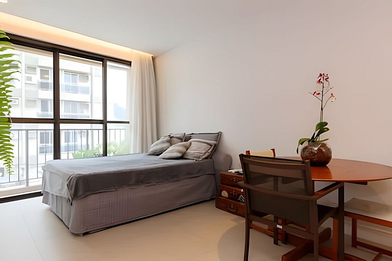 Azevedo606|Flat next to Dias Ferreira + pool