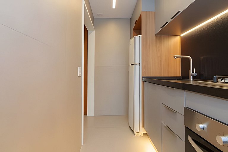 Azevedo606|Flat next to Dias Ferreira + pool