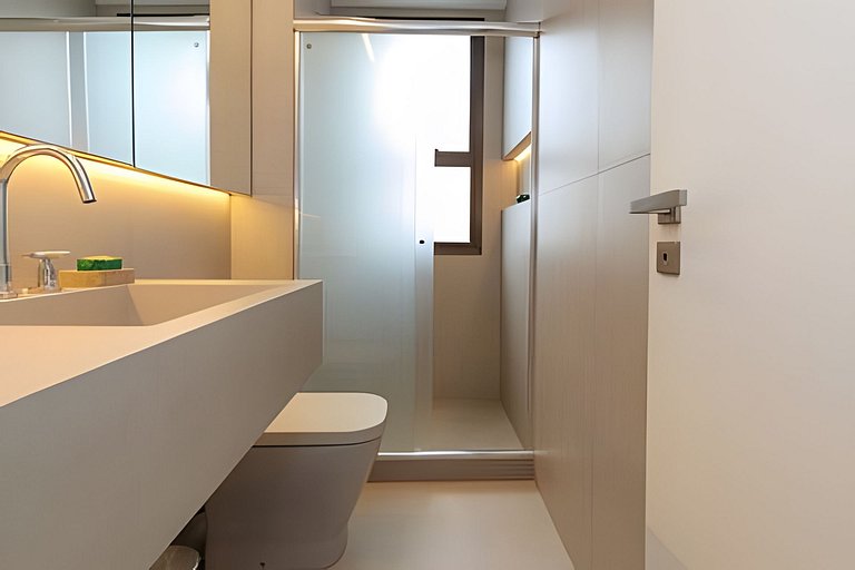 Azevedo606|Flat next to Dias Ferreira + pool