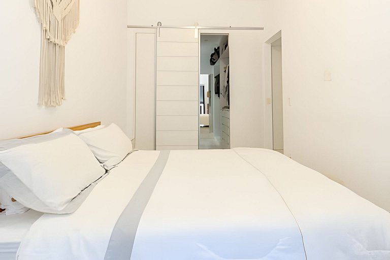 Formenti206|2 quartos na Barra, 5 minutos da praia