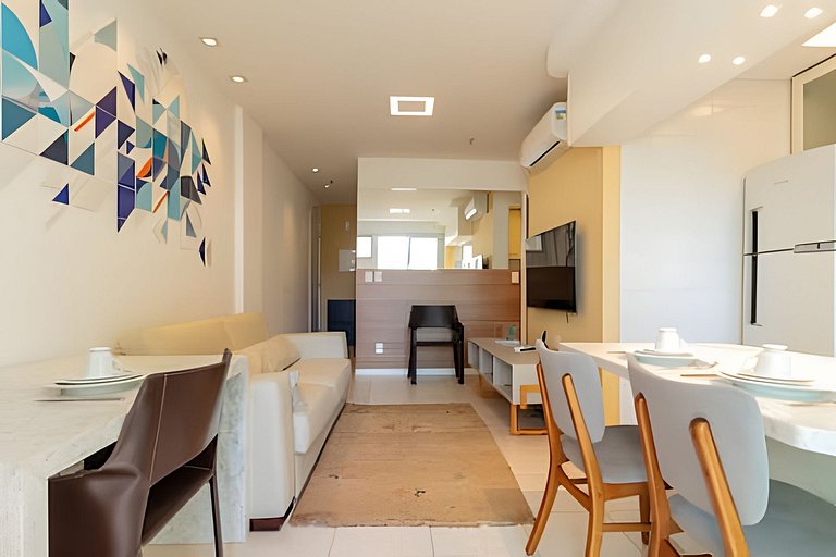 Serrao 405|Renovated flat in Lagoa for 2 people