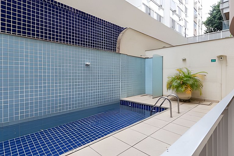 Serrao 405|Renovated flat in Lagoa for 2 people