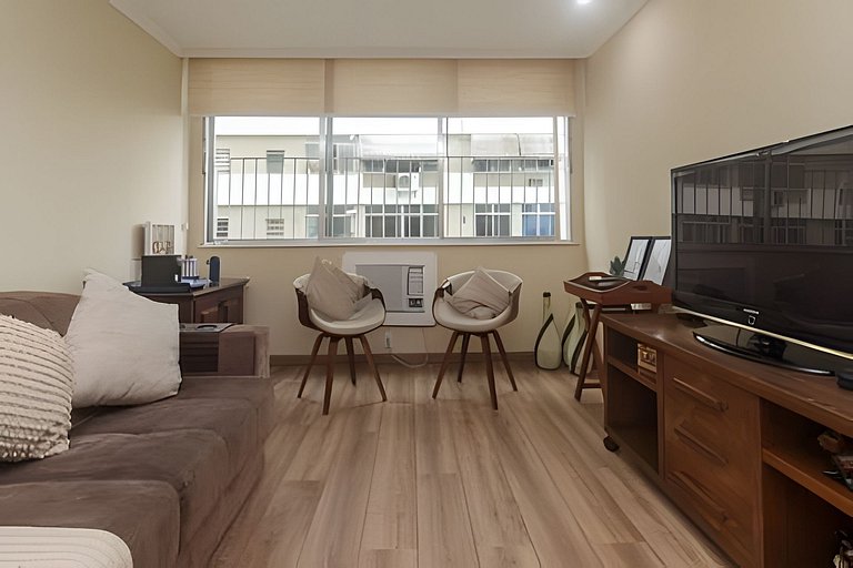 Ff702| 3 Quartos no Leblon