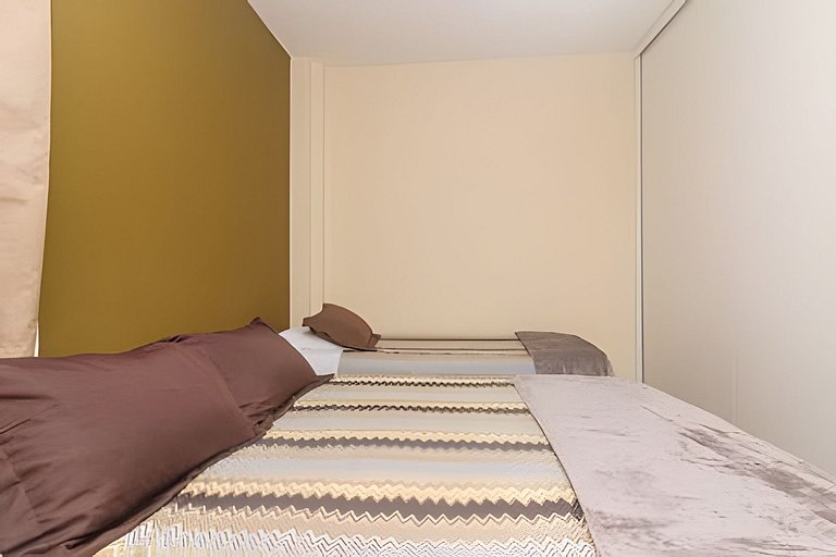 Ff702| 3 Quartos no Leblon