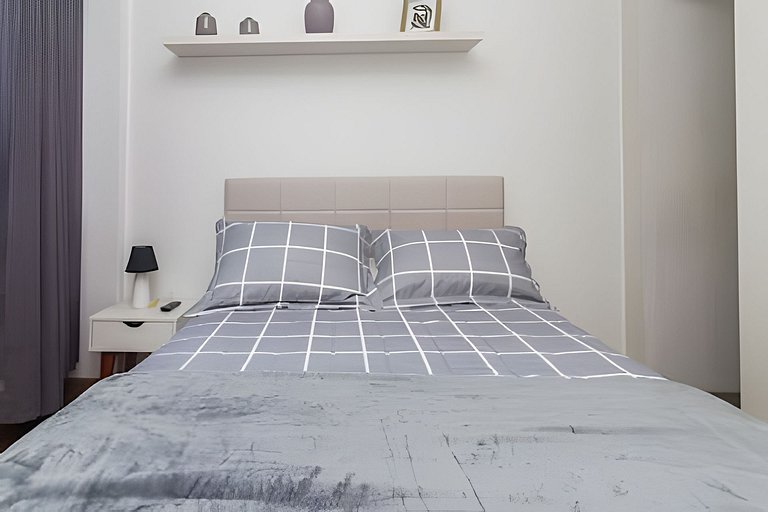 Ff702| 3 Quartos no Leblon