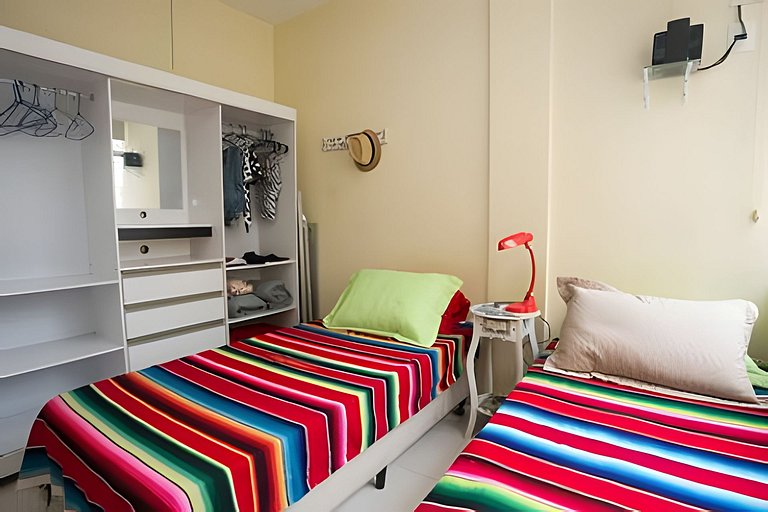 Ns907| Dormitorio y Sala de Eventos en Copacabana