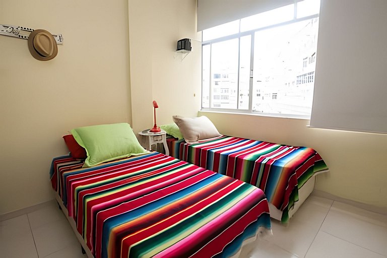 Ns907| Dormitorio y Sala de Eventos en Copacabana