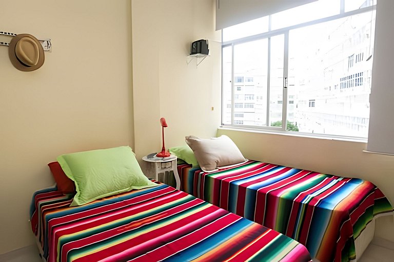 Ns907| Dormitorio y Sala de Eventos en Copacabana