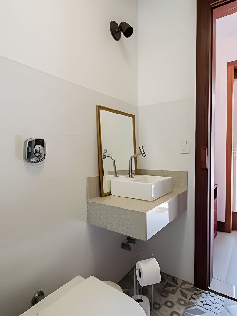 Rasa42 | 6 suítes em condomínio de luxo em Búzios