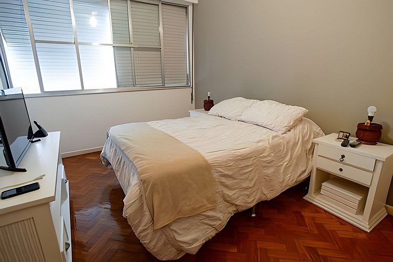 Bul302| 3 qts na divisa de Ipanema e Copacabana