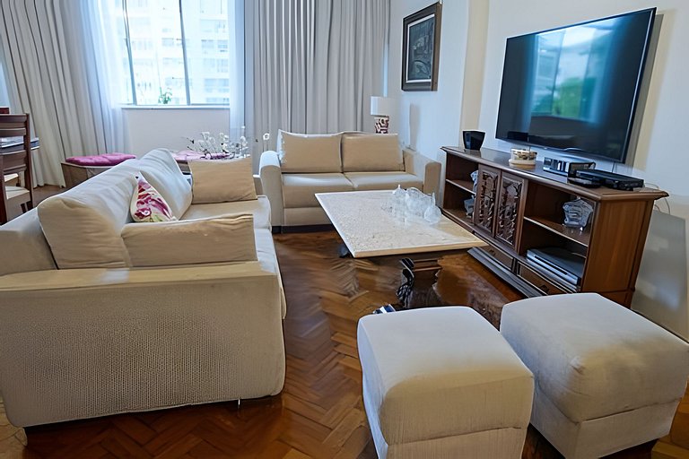 Bul302| 3 bdr on the border of Ipanema/Copacabana