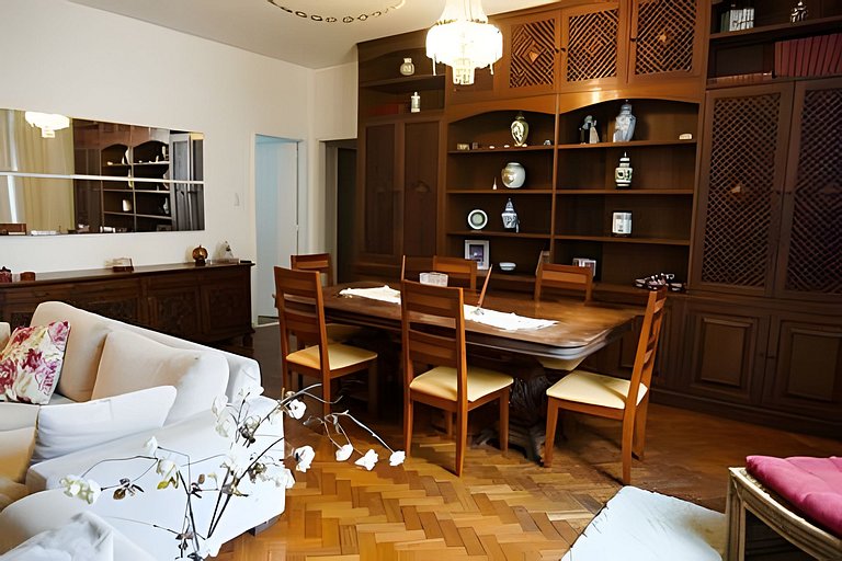 Bul302| 3 bdr on the border of Ipanema/Copacabana