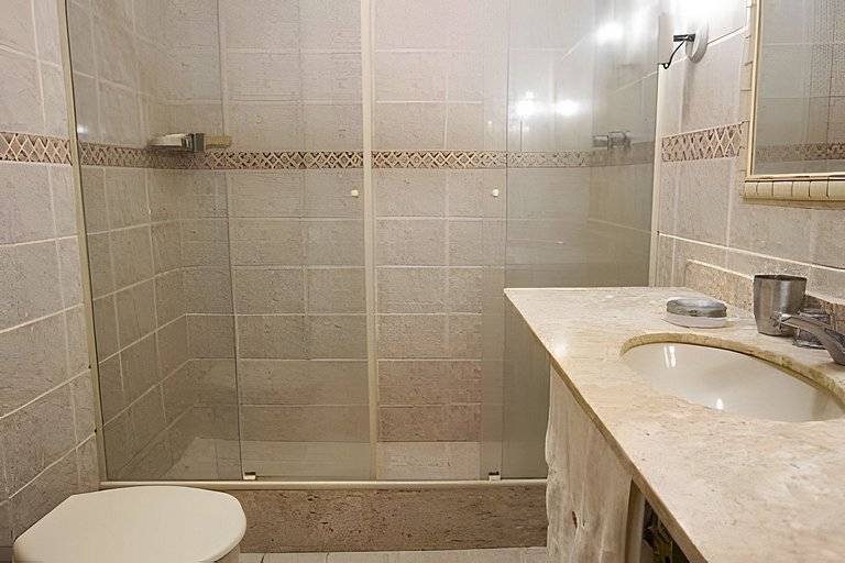 Bul302| 2 qts na divisa de Ipanema e Copacabana