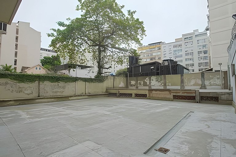 Bul302| 3 bdr on the border of Ipanema/Copacabana