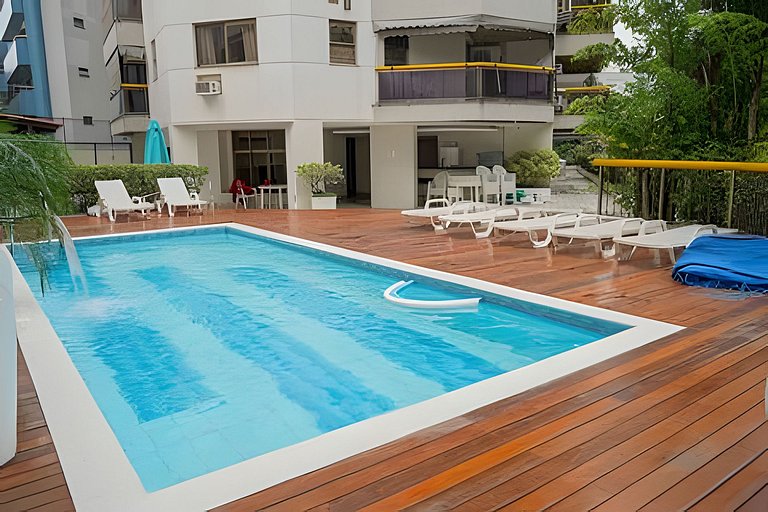 Mtr706| Hab. con condominio completo en Leblon
