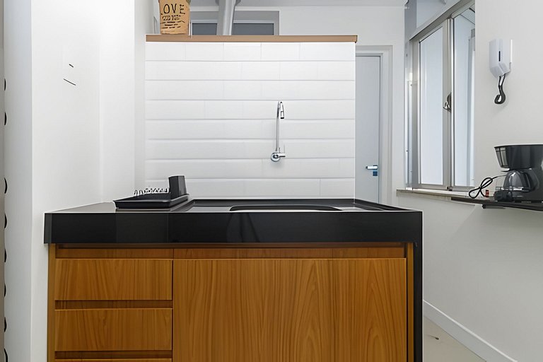 Mtr306| Newly renovated in the heart of Leblon!