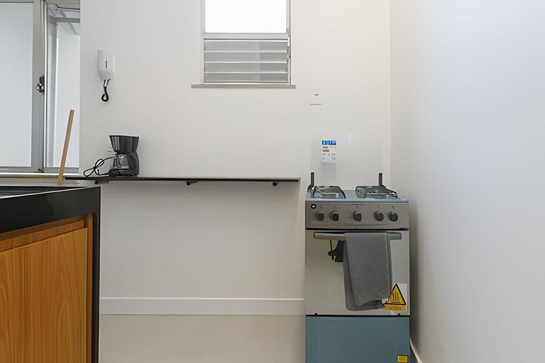 Mtr306| Newly renovated in the heart of Leblon!