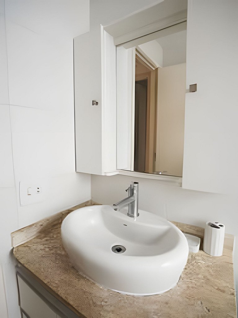 Luc115| Flat with pool and sauna on Barra beach