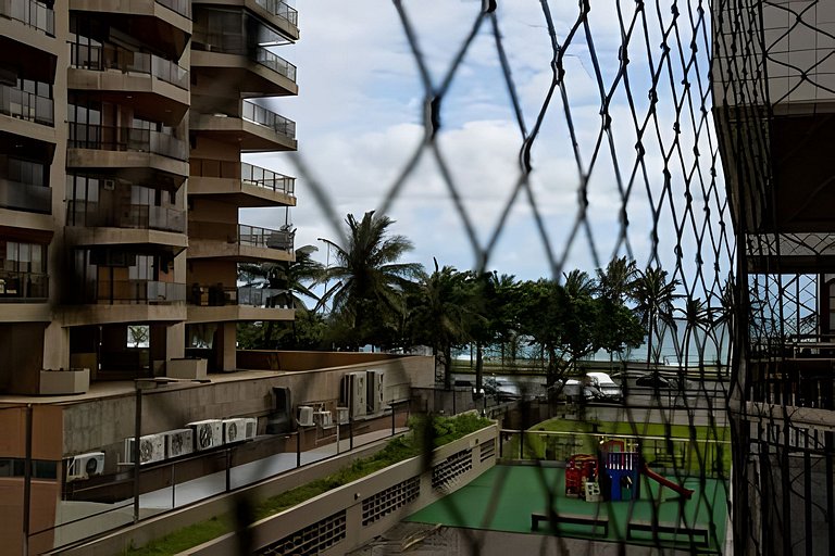 Luc115| Flat with pool and sauna on Barra beach