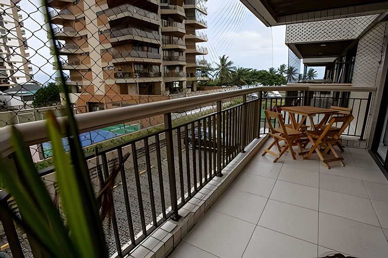 Luc115| Flat with pool and sauna on Barra beach