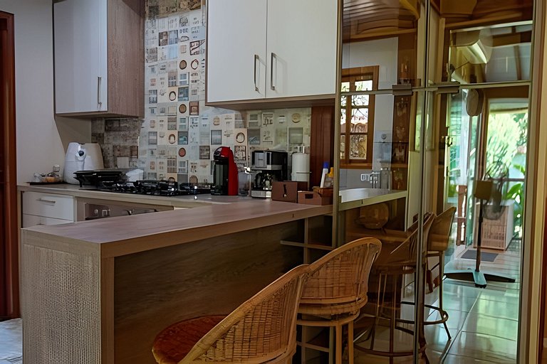 Gui8a| Casa com piscina em Secretário