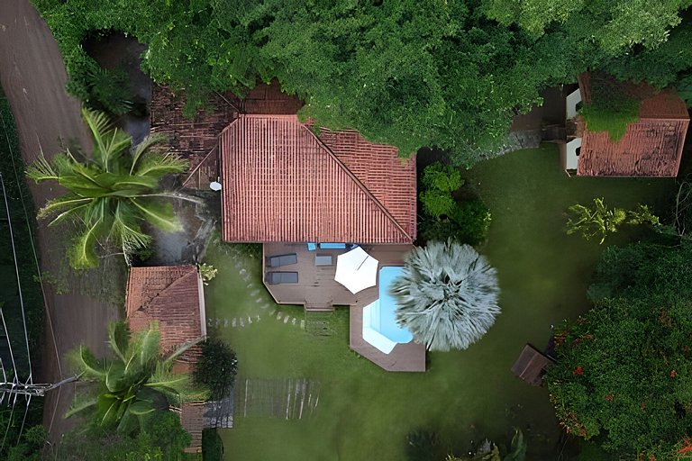 Gui8a| House with pool in ​​Secretário