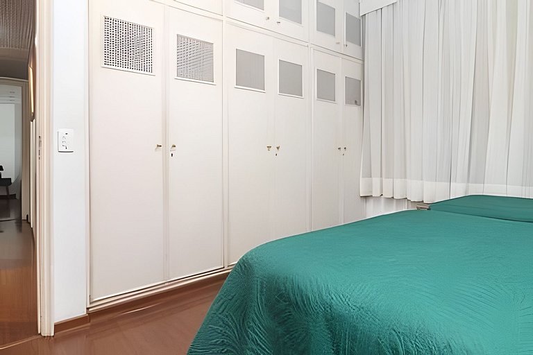 Ff102| Leblon, 3 quadras da praia, até 9 pessoas