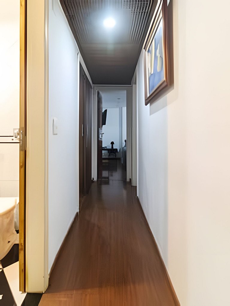 Ff102| Leblon, 3 blocks from the beach