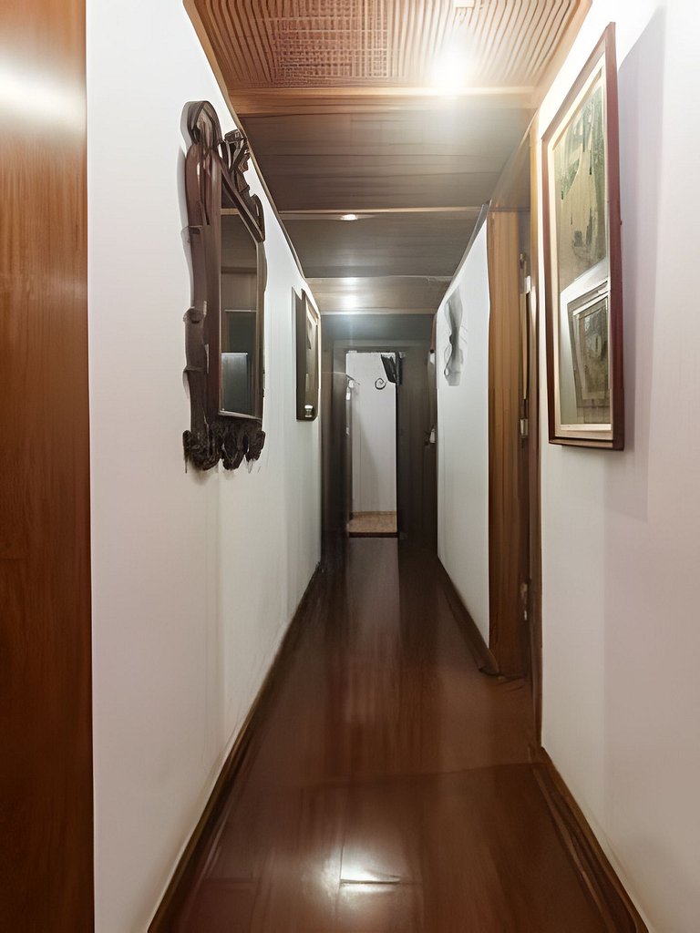 Ff102| Leblon, 3 blocks from the beach