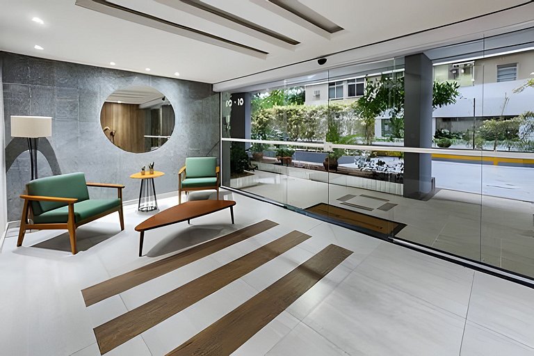 Ff102| Leblon, 3 blocks from the beach