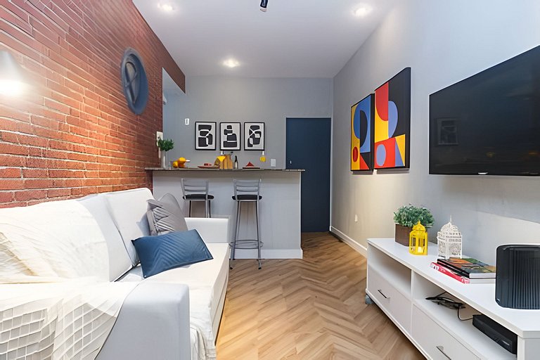 Urq216| Studio in Leblon for 4 people