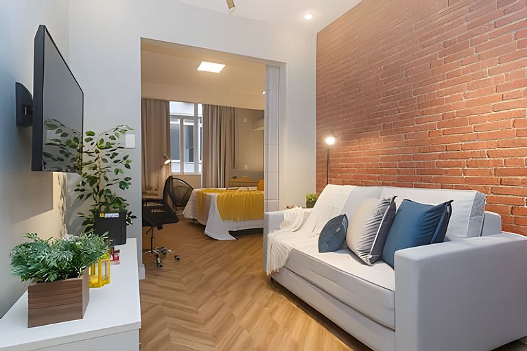 Urq216| Studio in Leblon for 3 people