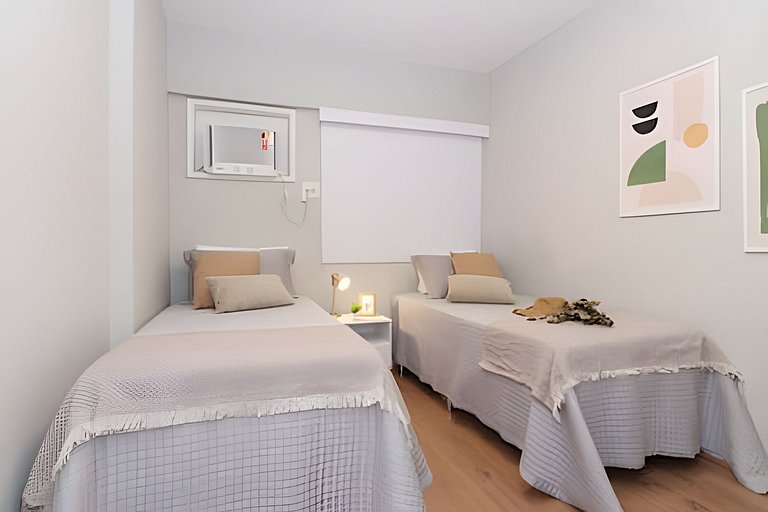 Mtr706| Apto. condominio completo e vaga no Leblon