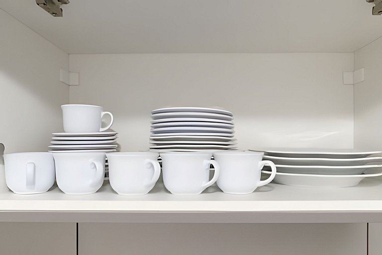 Mtr706| Apto. condominio completo e vaga no Leblon