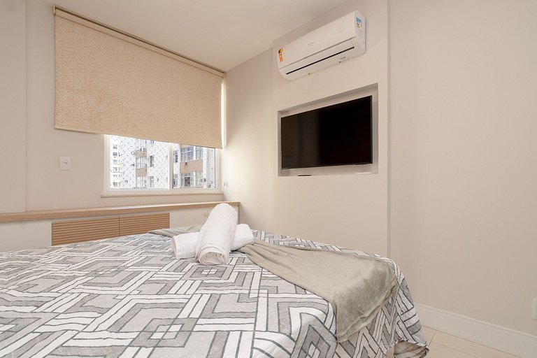 Car1003|Fully renovated and equipped apt in Leblon