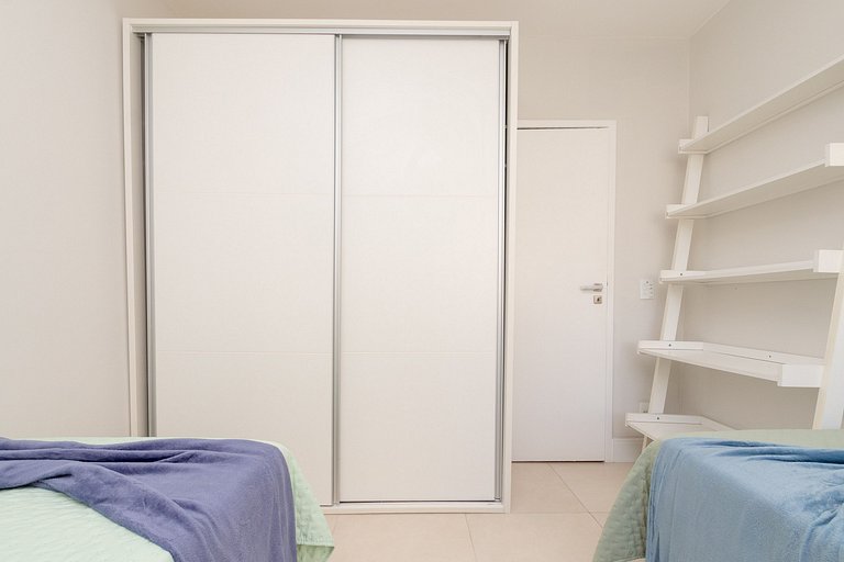 Car1003|Fully renovated and equipped apt in Leblon