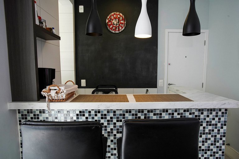 Urq401| Quarto e sala aconchegante no Leblon!