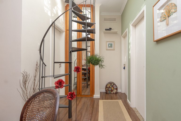 Vic402 |Ático de 3 dorms en Gávea c/bonitas vistas